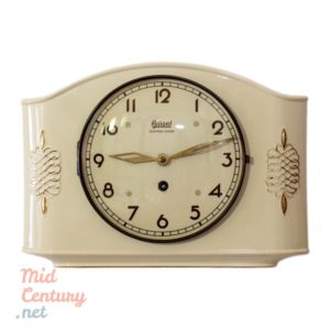 Garant porcelain wall clock made in Germany in the 1940s